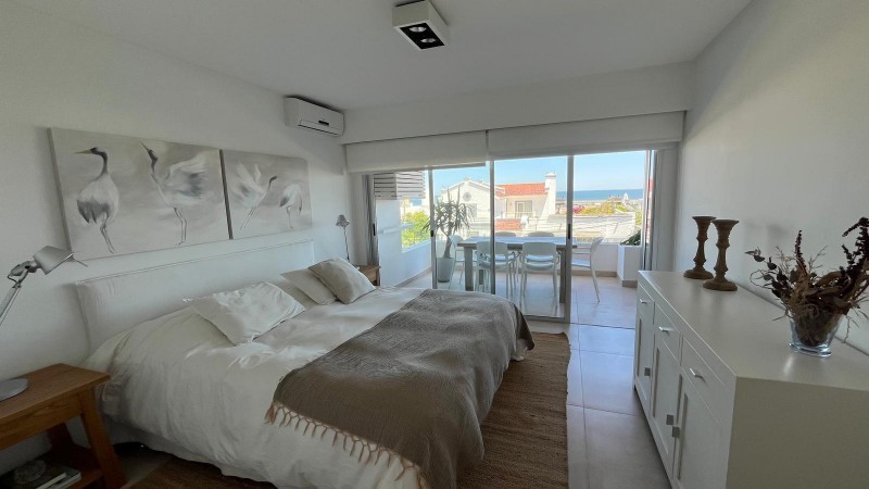 Departamento en alquiler con vista al mar a una cuadra de Montoya Beach, La Barra.